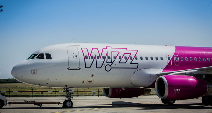 Wizz into Edinburgh airport