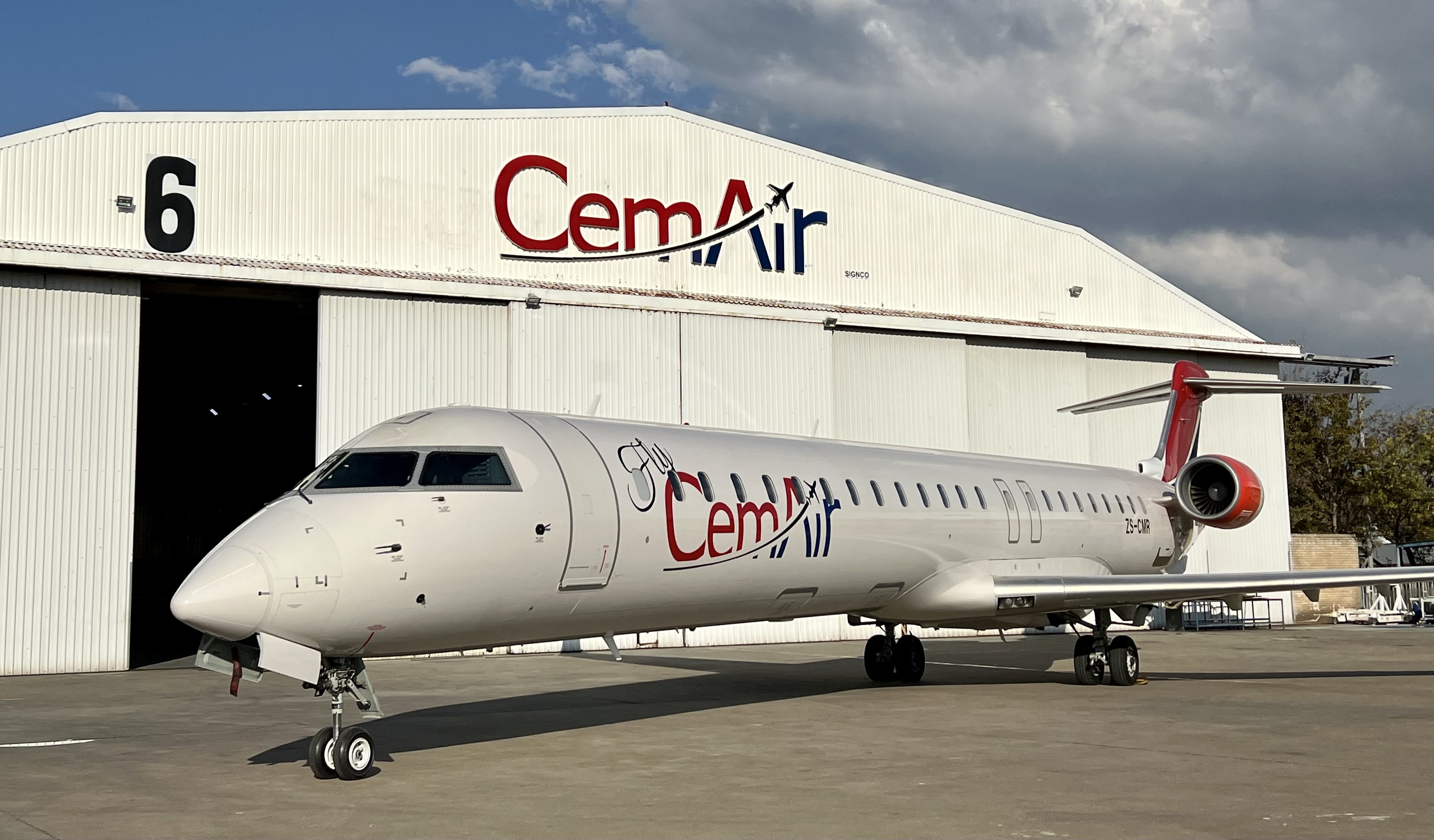 CemAir leases two CRJ900s from TrueNoord