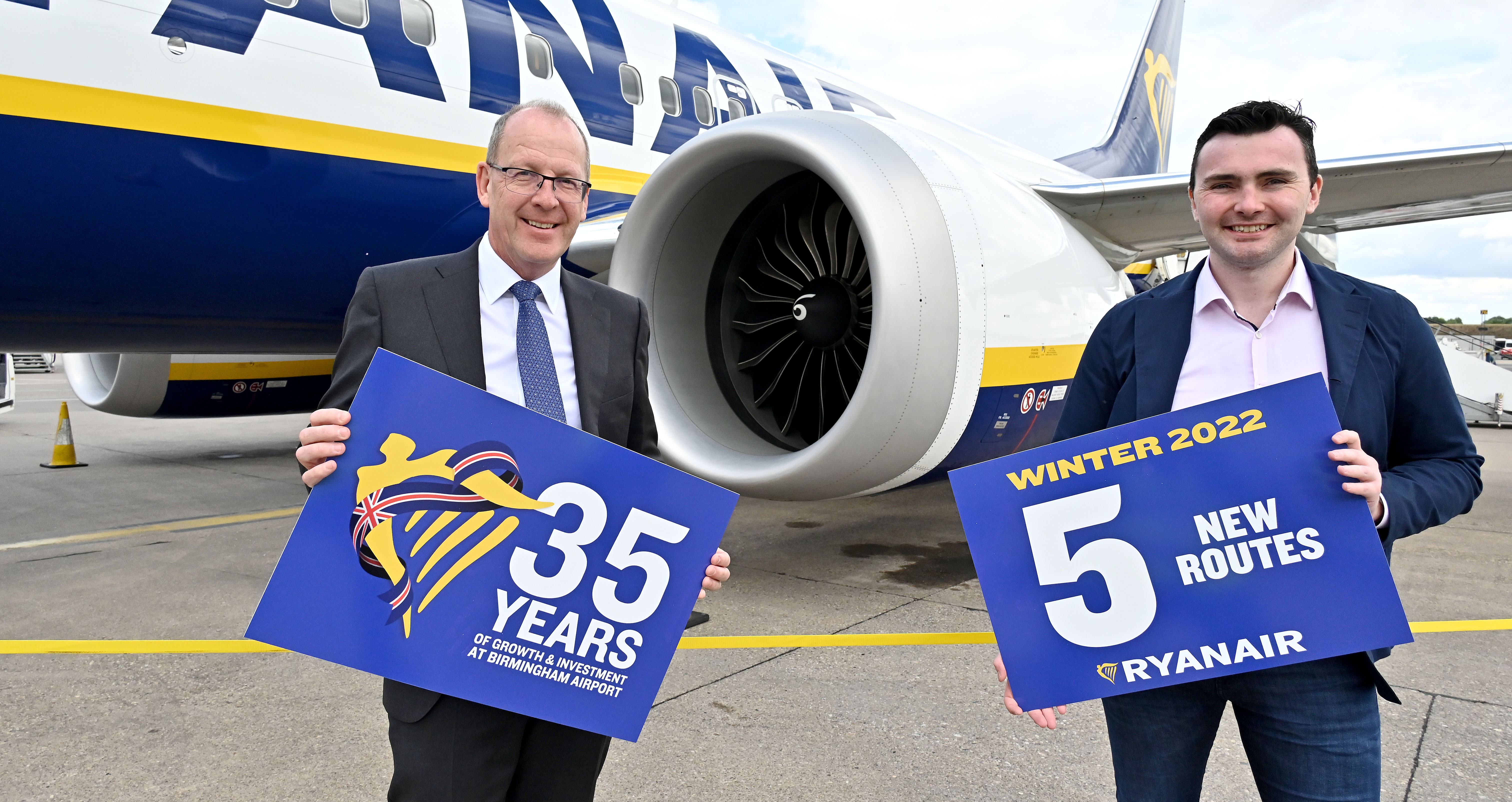 Ryanair celebrates 35 years at Birmingham and announces its winter schedule ’22/23