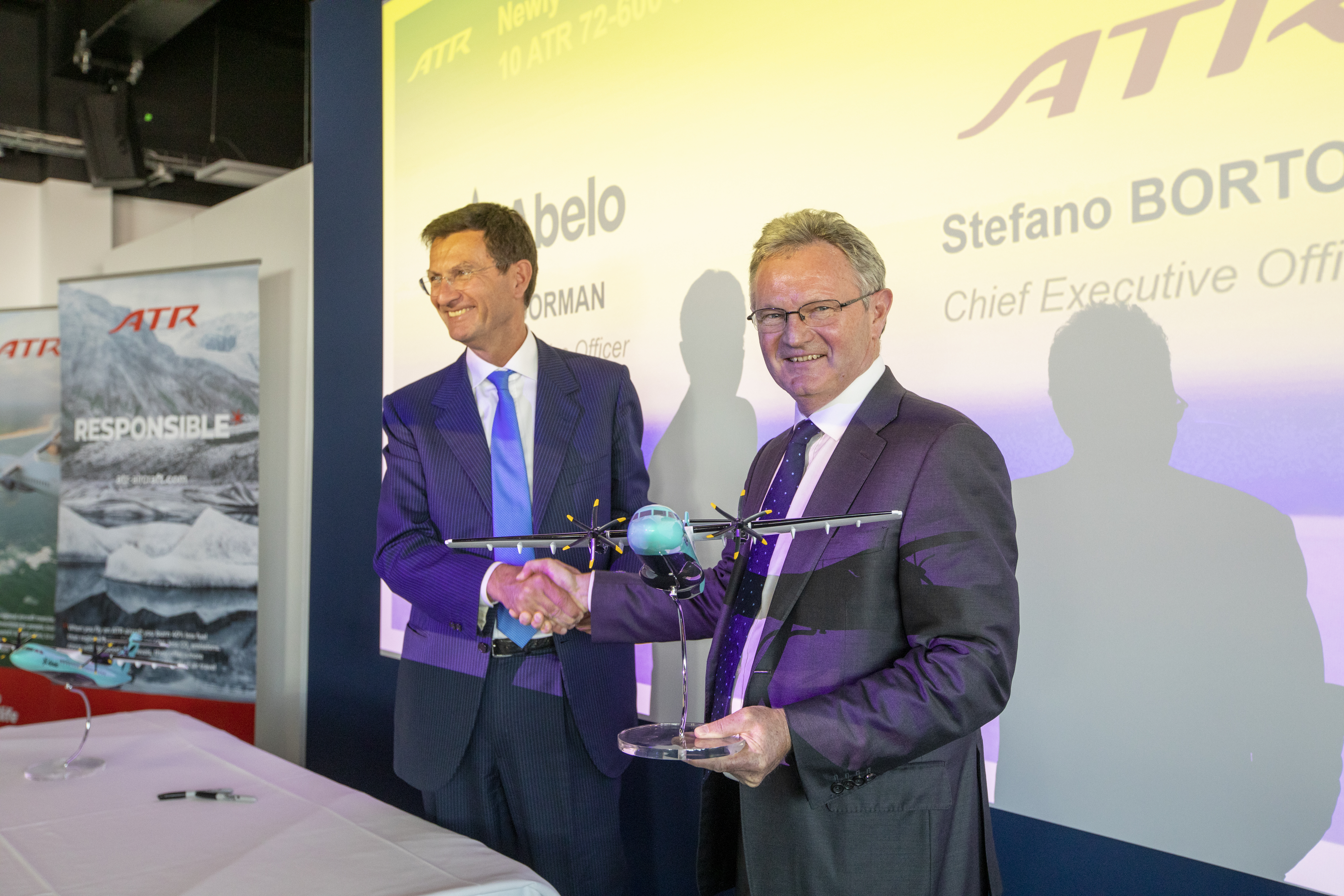 FIA2022: New Lessor Abelo signs agreement for 20 ATR aircraft