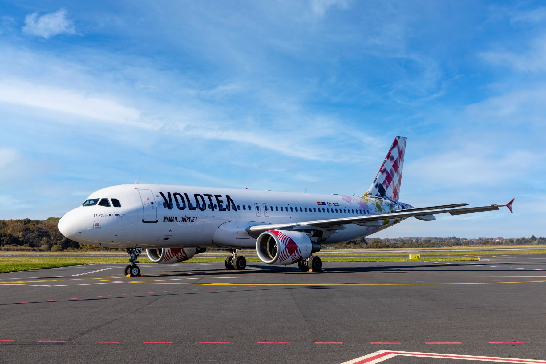 AFI KLM Engineering and Maintenance wins contract to maintain Volotea A320 aircraft