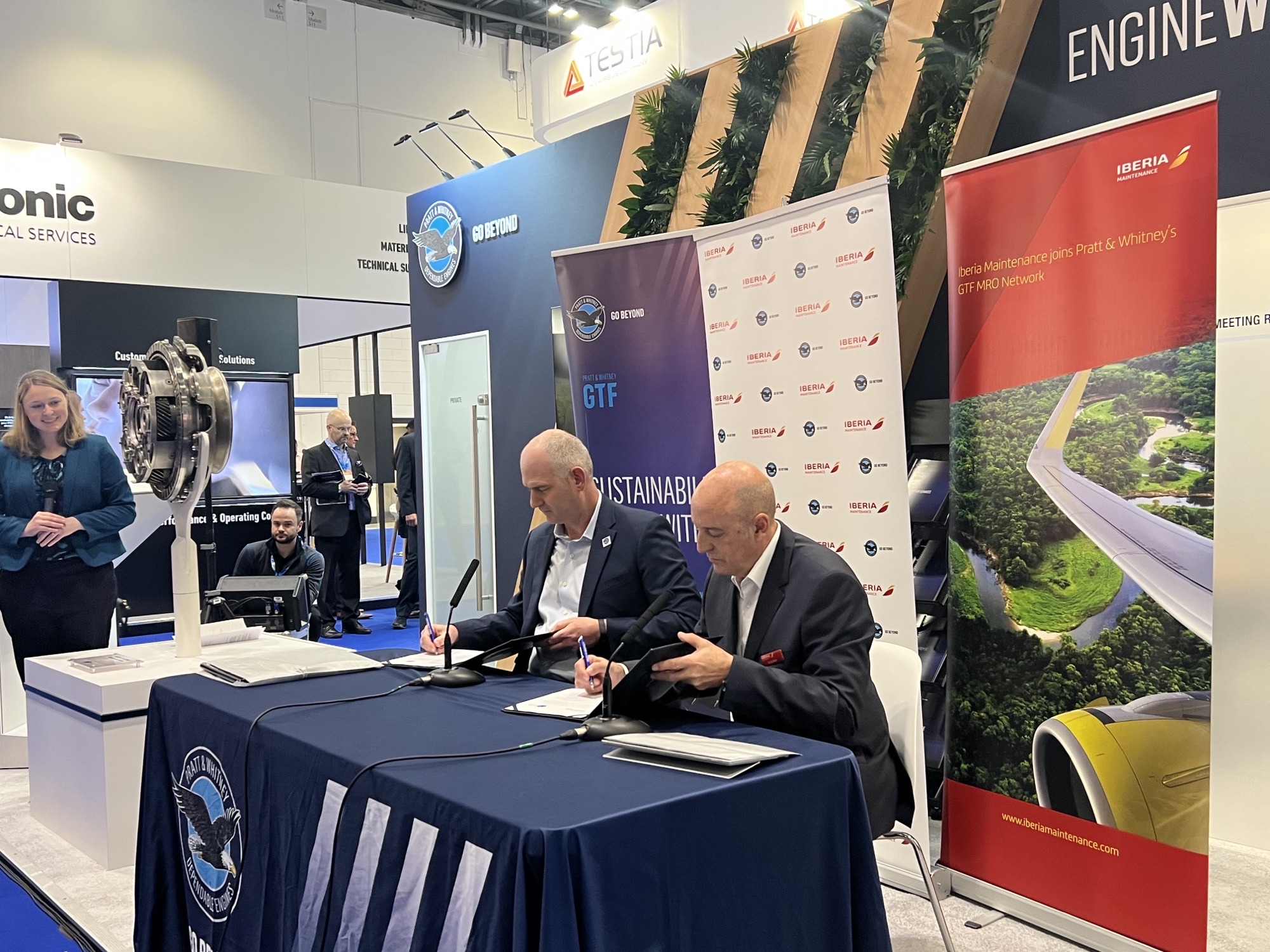 MRO Europe 2022: Pratt & Whitney welcomes Iberia Maintenance to the GTF MRO network