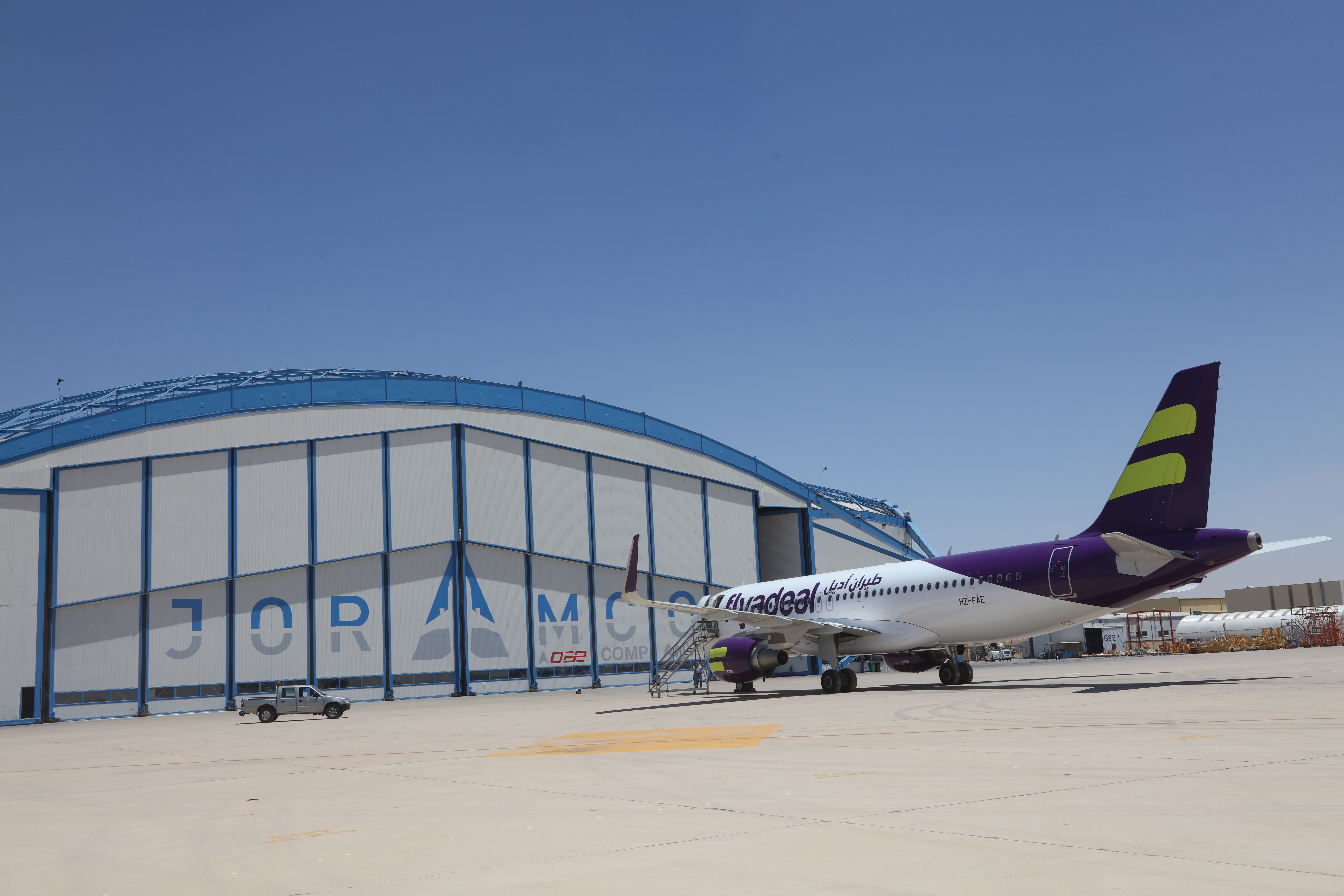 MRO Europe 2022: Joramco signs new maintenance agreement with flyadeal