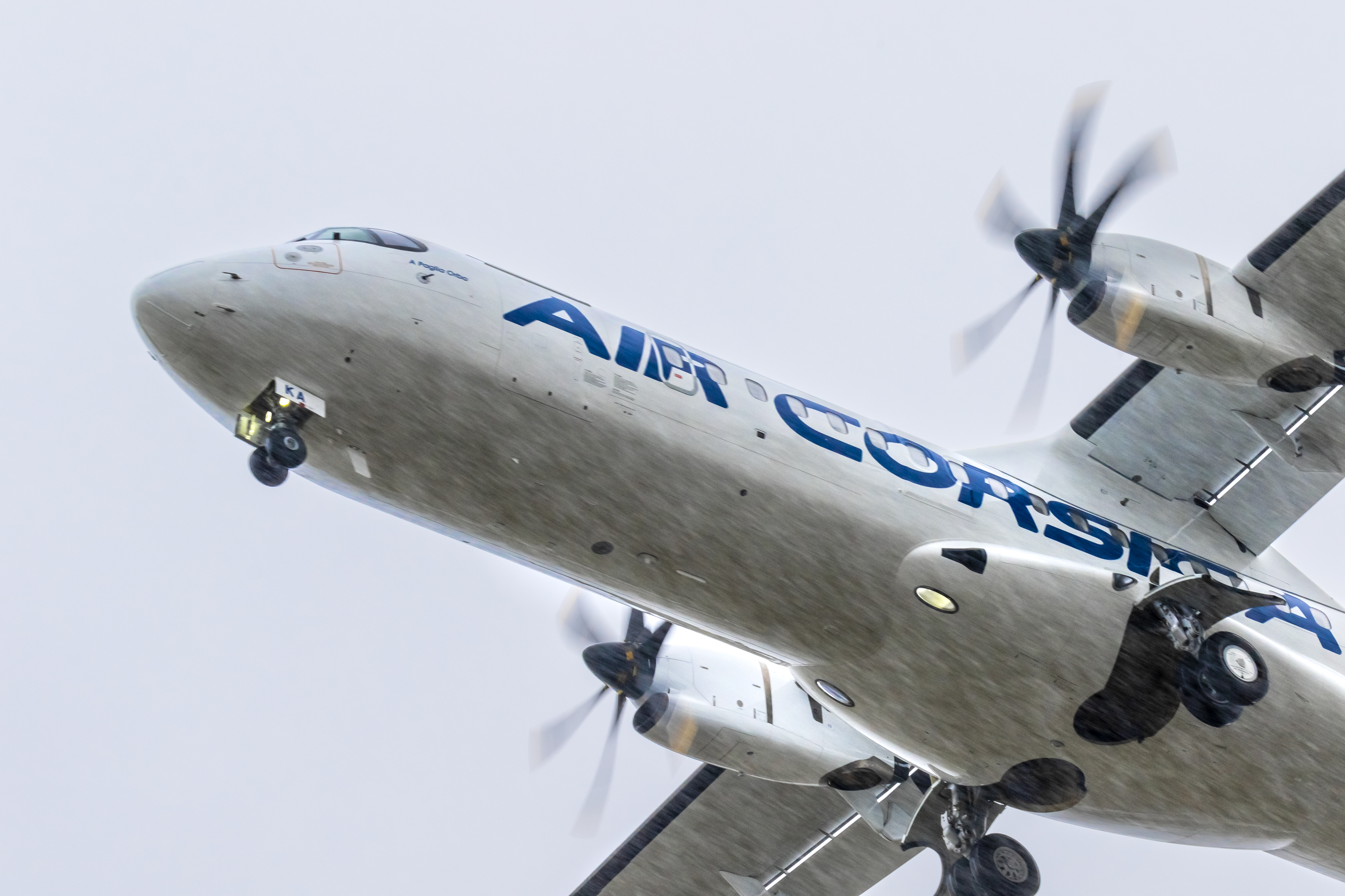 ATR delivers first ATR 72-600 to Air Corsica powered by PW127XT engines