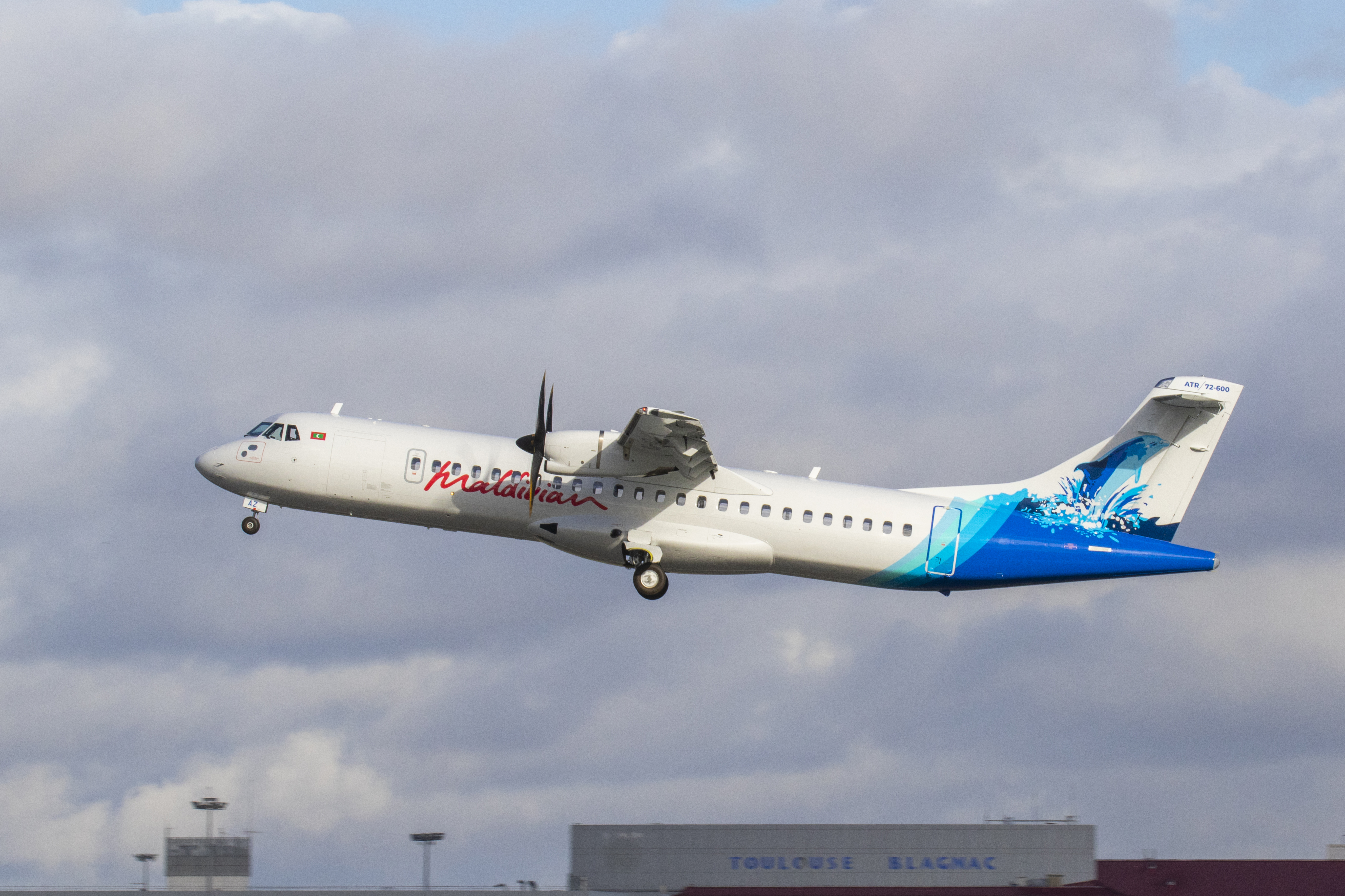 Maldivian receives its first ATR 72-600