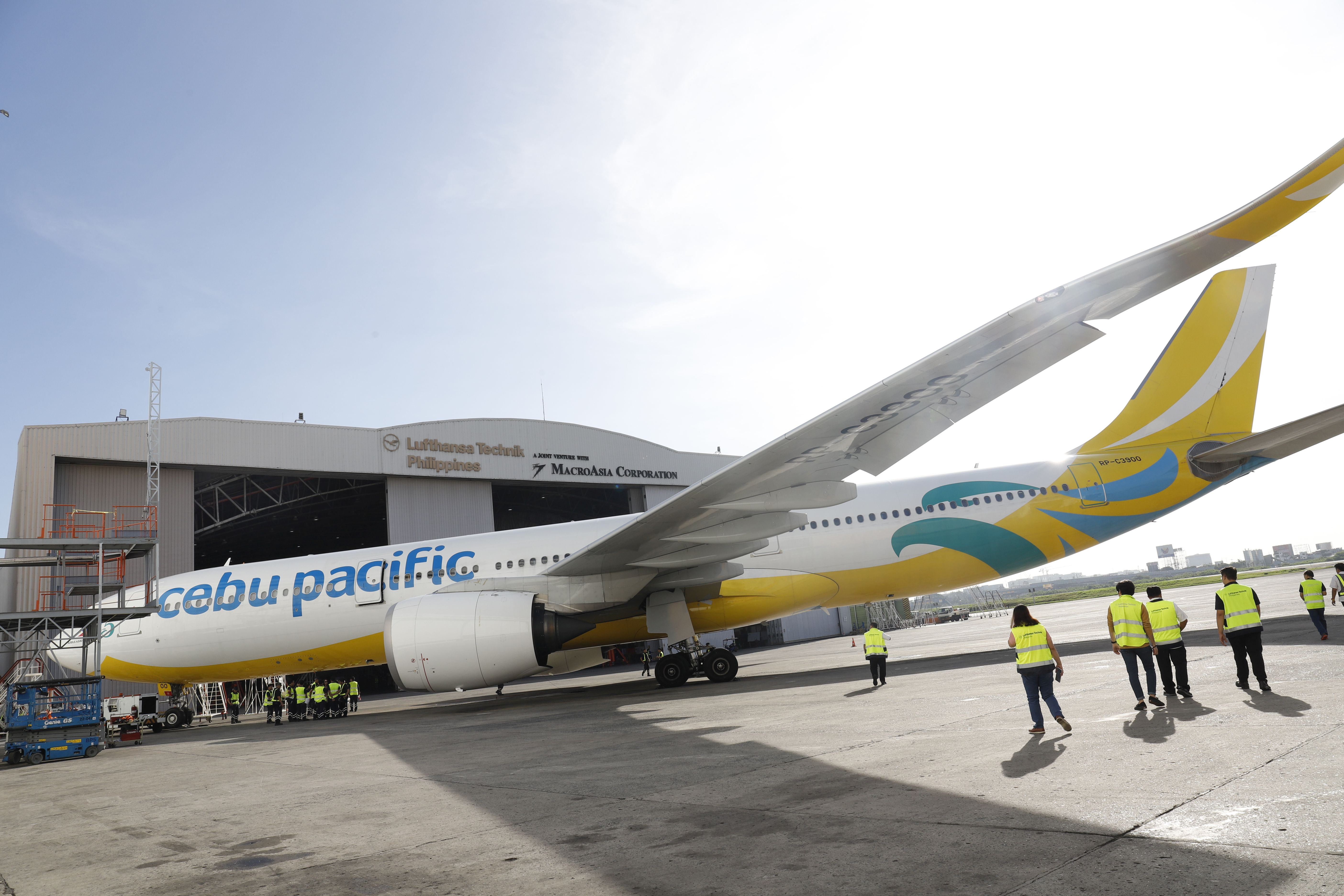 Lufthansa Technik Philippines welcomes its first Cebu Pacific A330neo
